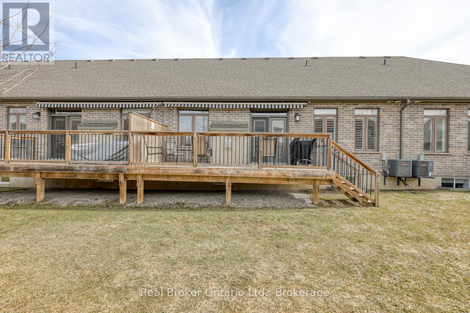 2 - 247 Munnoch Boulevard, Woodstock, Ontario  N4T 0K2 - Photo 13 - X12865964