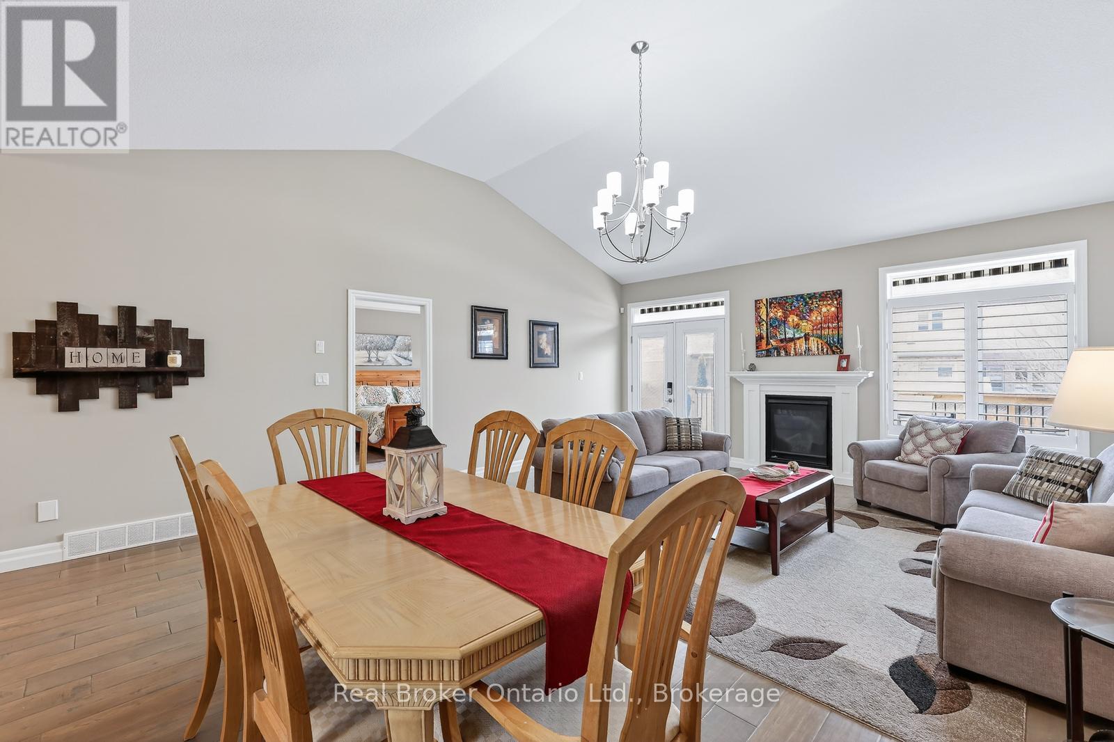 2 - 247 Munnoch Boulevard, Woodstock, Ontario  N4T 0K2 - Photo 18 - X12865964