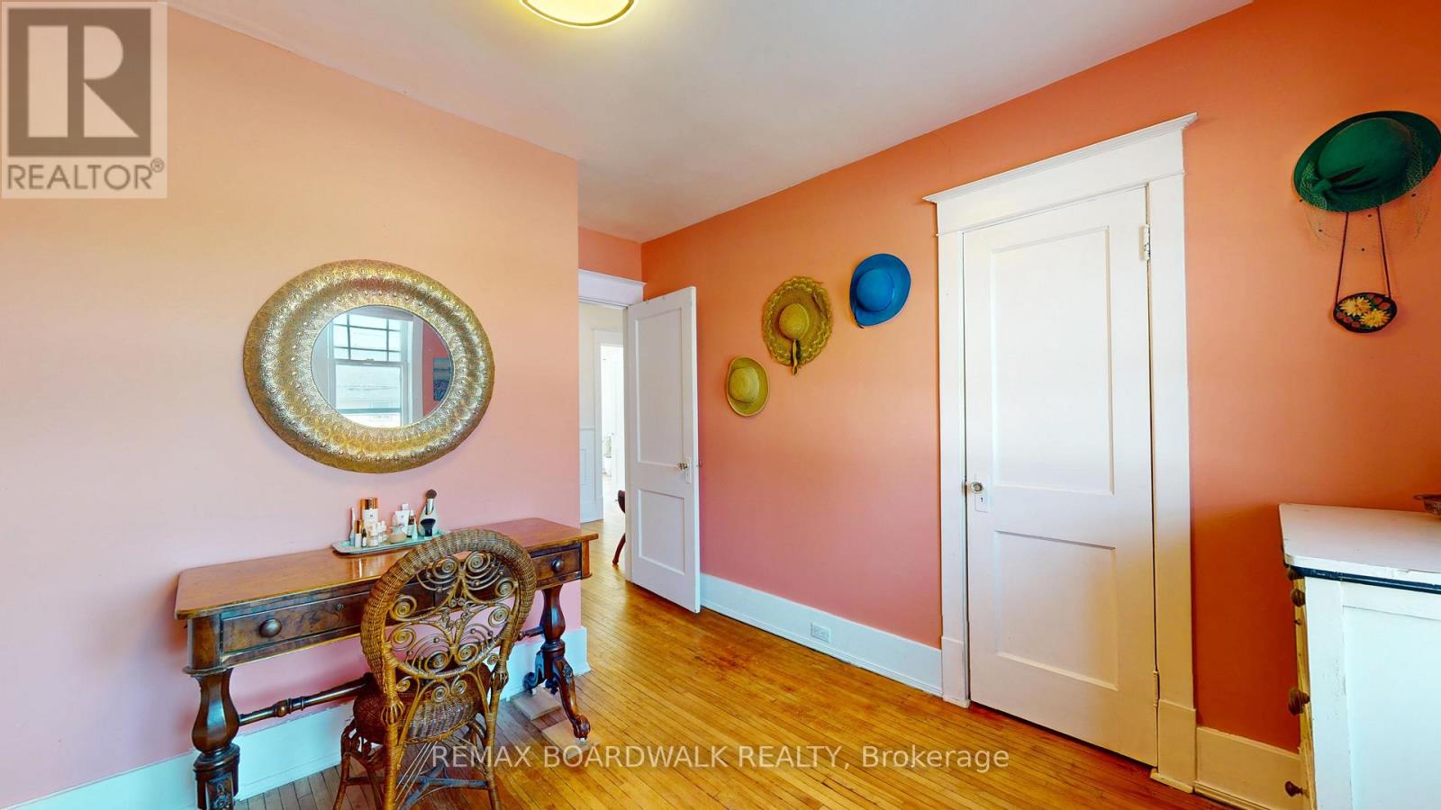 407 King Street W, Brockville, Ontario  K6V 3S8 - Photo 32 - X12862634