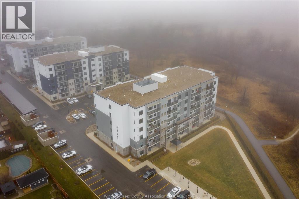 3290 Stella Crescent Unit# 101, Windsor, Ontario  N8T 0B6 - Photo 2 - 26004923