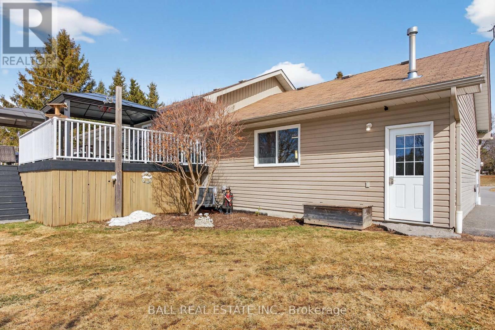 727 Janetville Road, Kawartha Lakes, Ontario  L0B 1K0 - Photo 28 - X12865880