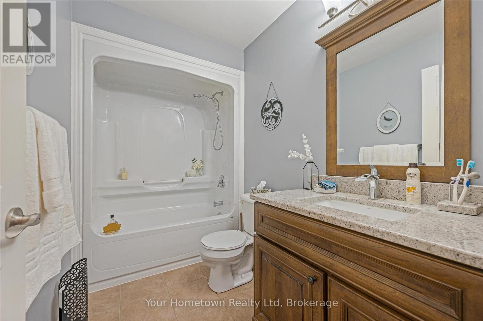 63 Spencer Drive, Centre Wellington, Ontario  N0B 1S0 - Photo 22 - X12866034