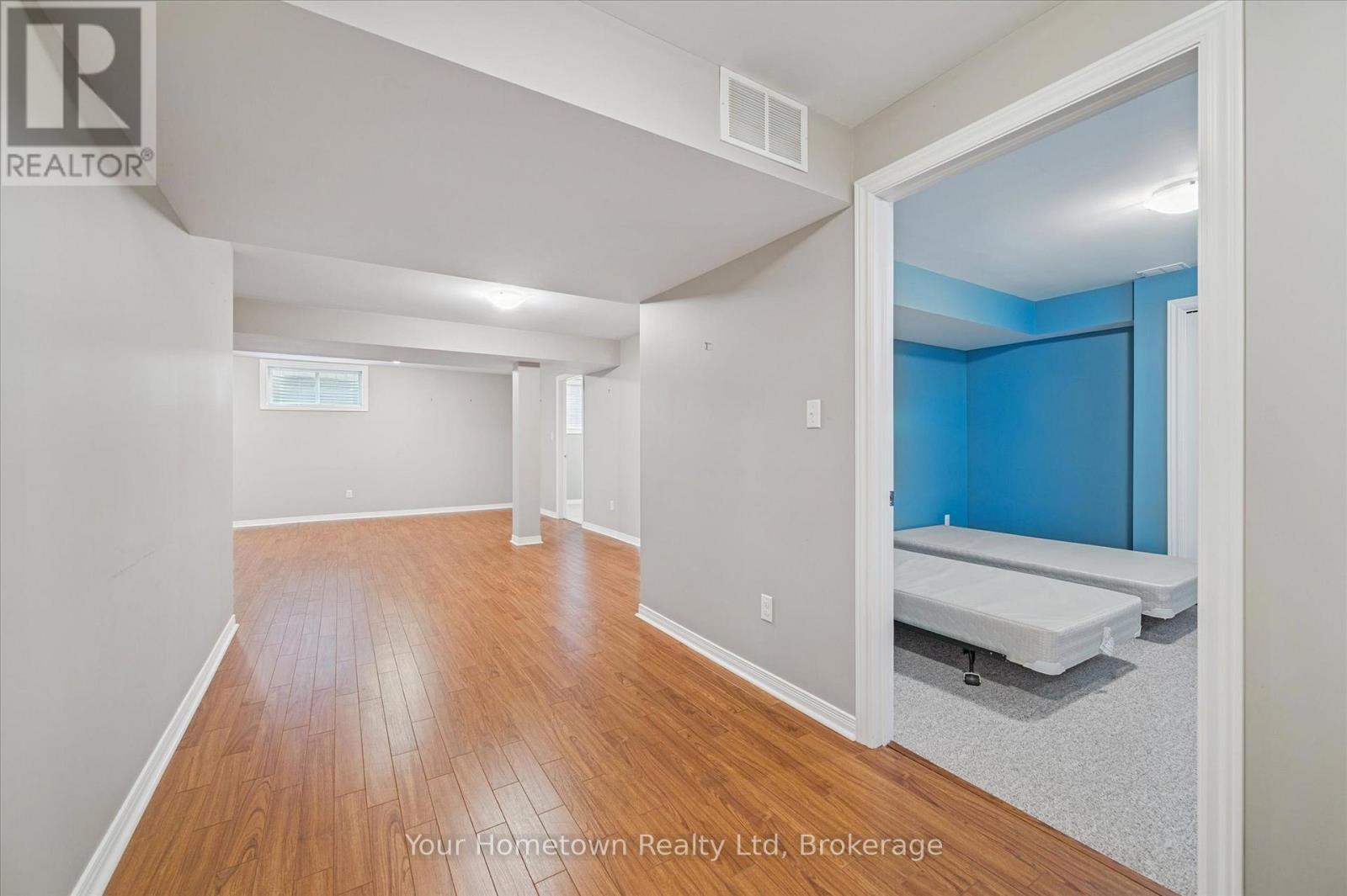 63 Spencer Drive, Centre Wellington, Ontario  N0B 1S0 - Photo 31 - X12866034