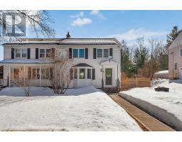 28 LE CARON STREET, Deep River, Ontario