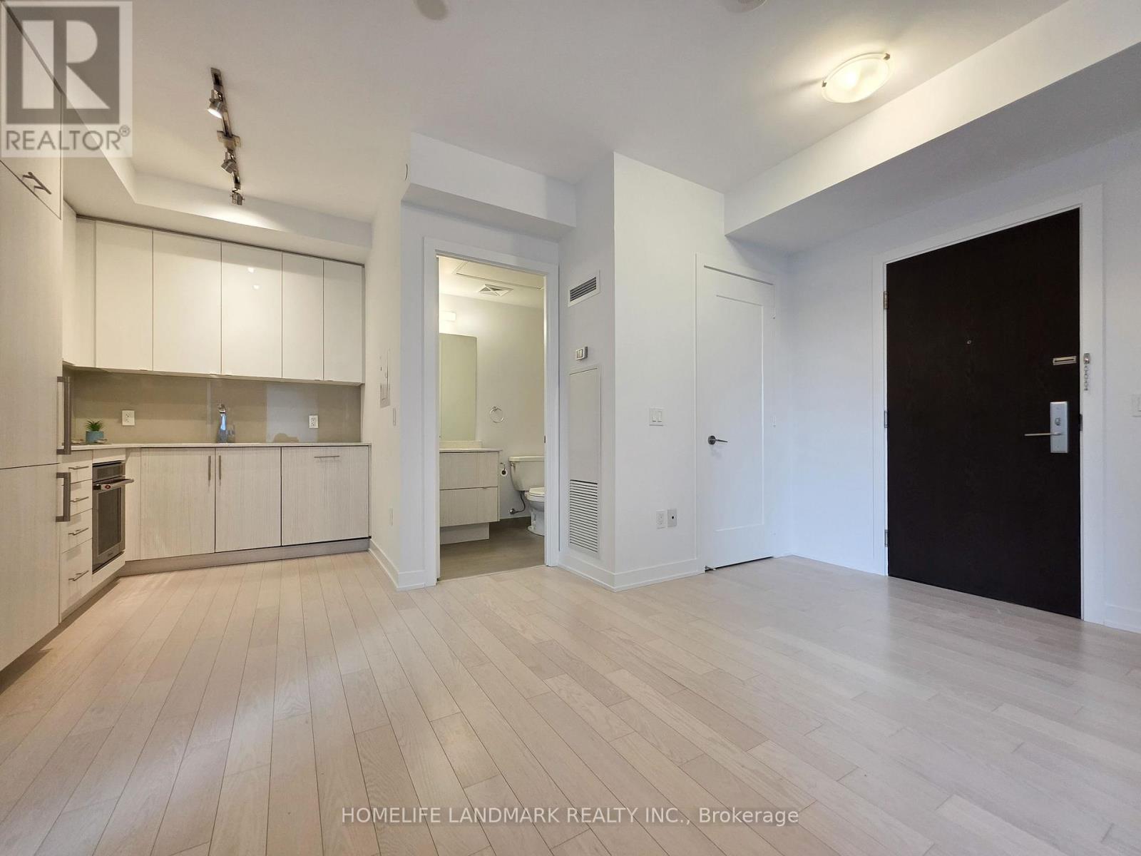 605 - 330 Richmond Street W, Toronto, Ontario  M5V 0M4 - Photo 5 - C12865812