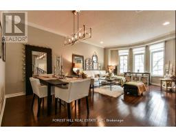 10 HORSHAM AVENUE, Toronto, Ontario