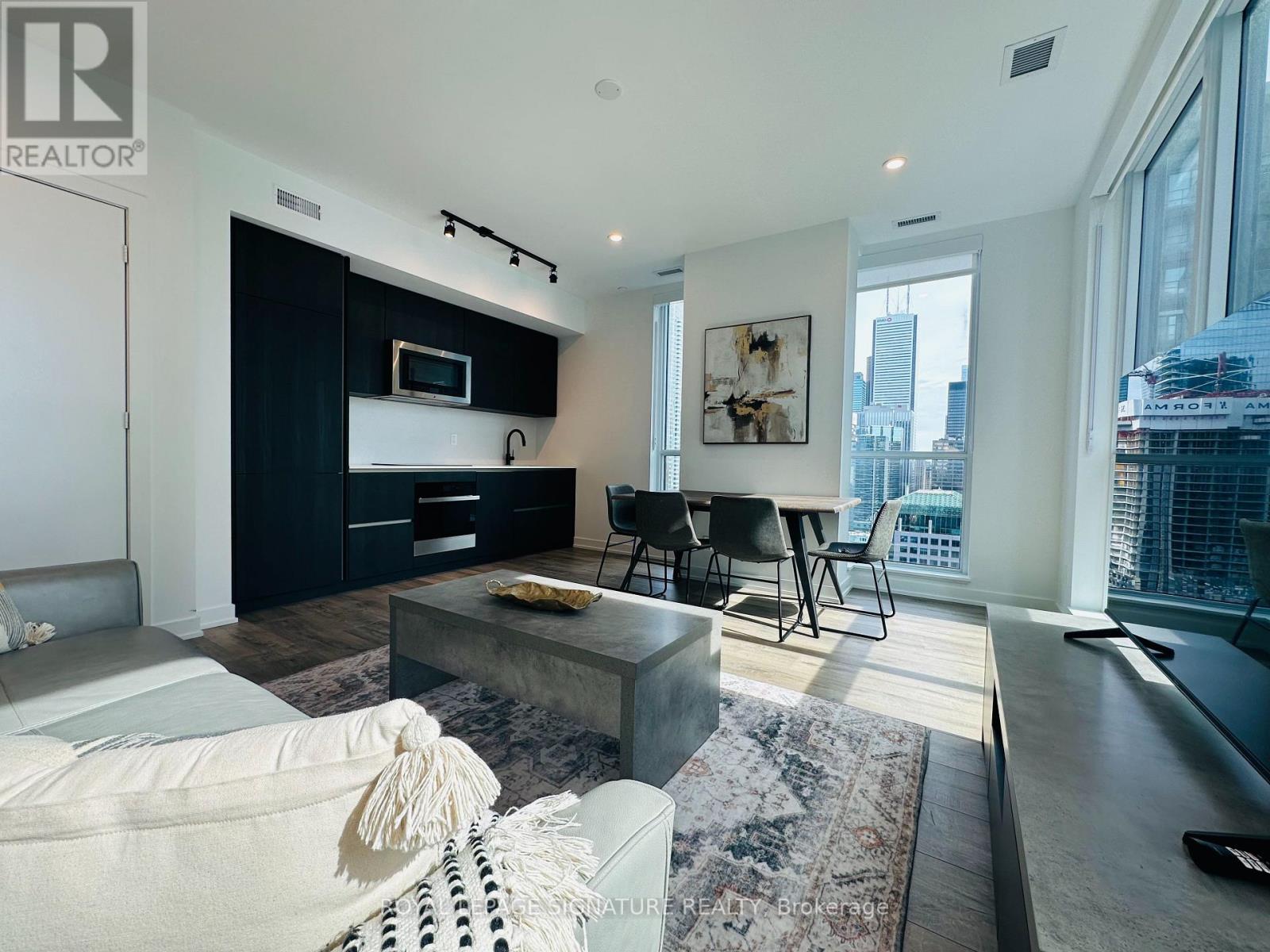 2602 - 327 King Street W, Toronto, Ontario  M5V 0W7 - Photo 3 - C12866102