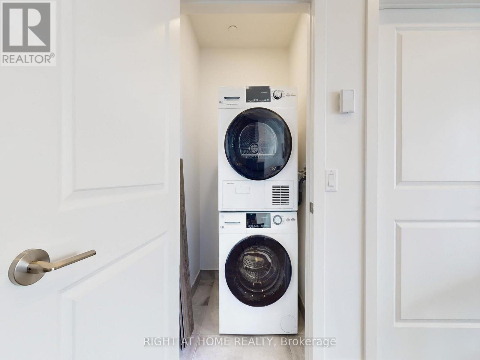 1014 - 461 Green Road, Hamilton, Ontario  L8E 0L5 - Photo 16 - X12817540