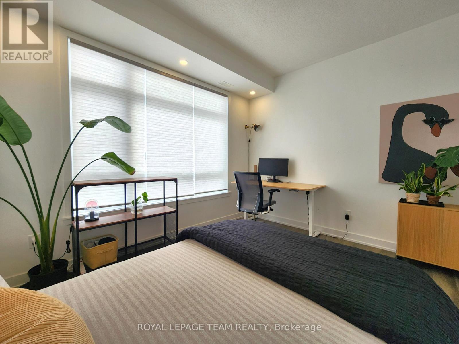 I - 380 Rolling Meadows Crescent, Ottawa, Ontario  K1W 0A7 - Photo 18 - X12856076