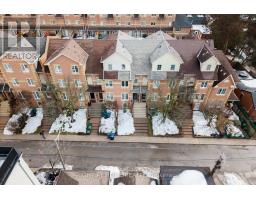 1149 CRAVEN ROAD, Toronto, Ontario