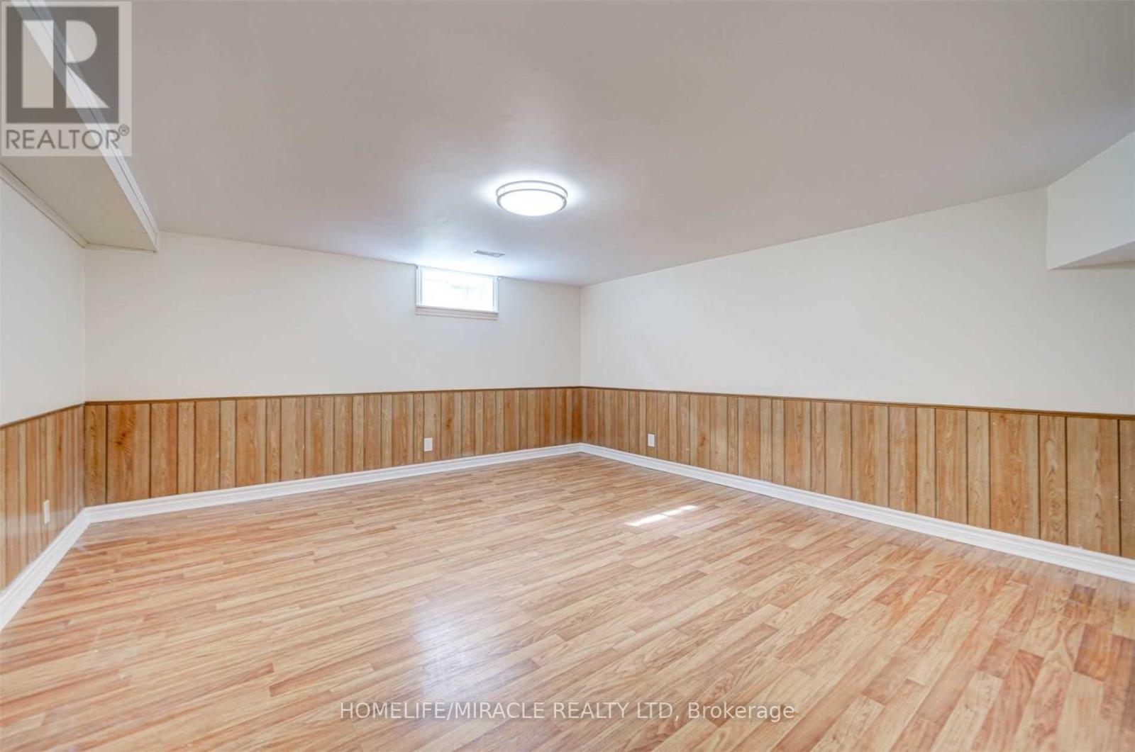 Main&se - 10 Sundridge Drive, Toronto, Ontario  M1L 2J3 - Photo 18 - E12865974