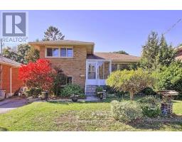 12 SHREWSBURY SQUARE, Toronto, Ontario