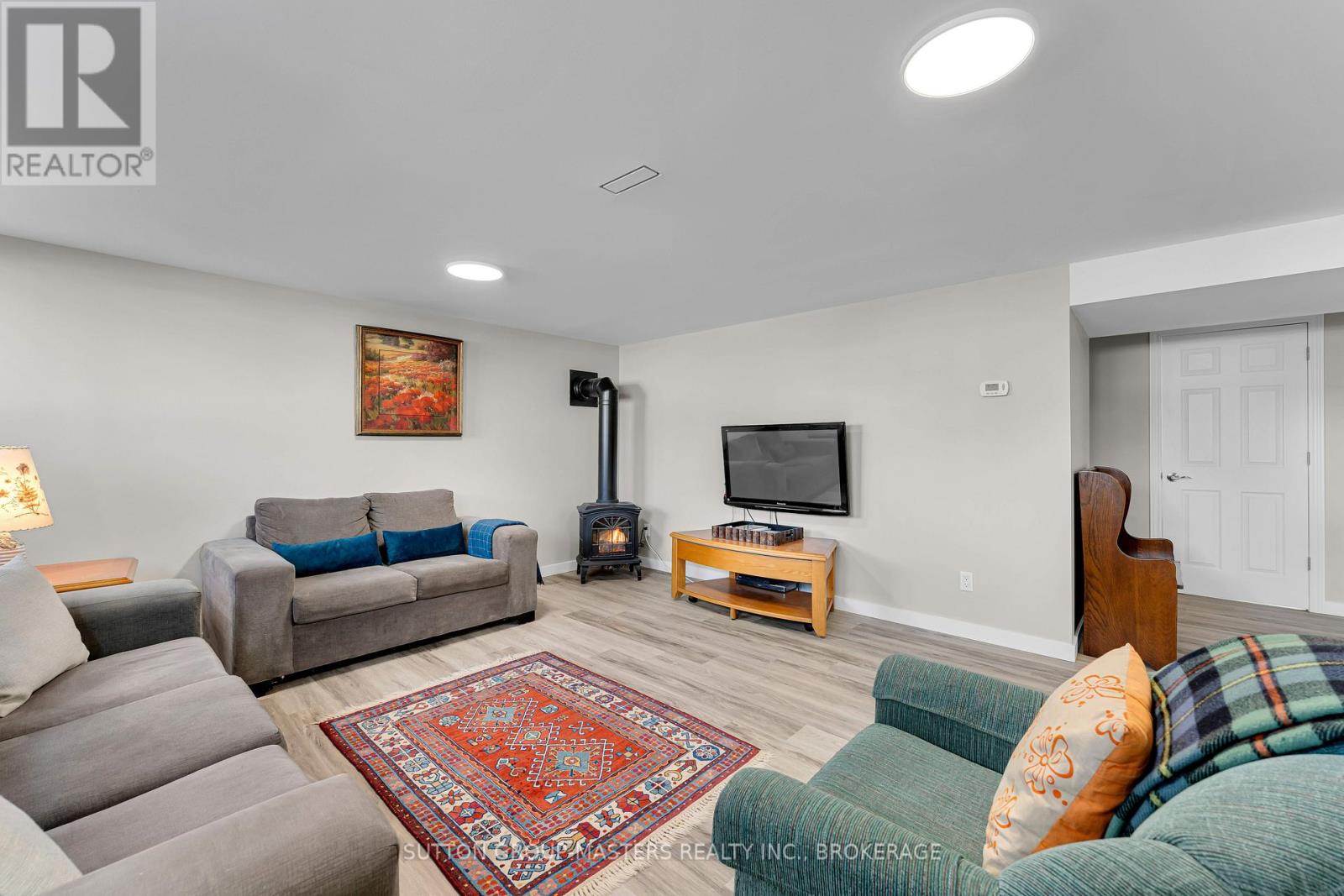 51 Mortensen Drive, Loyalist (Amherstview), Ontario  K7N 1W2 - Photo 31 - X12865898