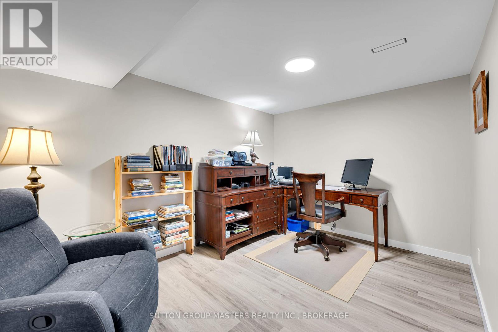 51 Mortensen Drive, Loyalist (Amherstview), Ontario  K7N 1W2 - Photo 34 - X12865898