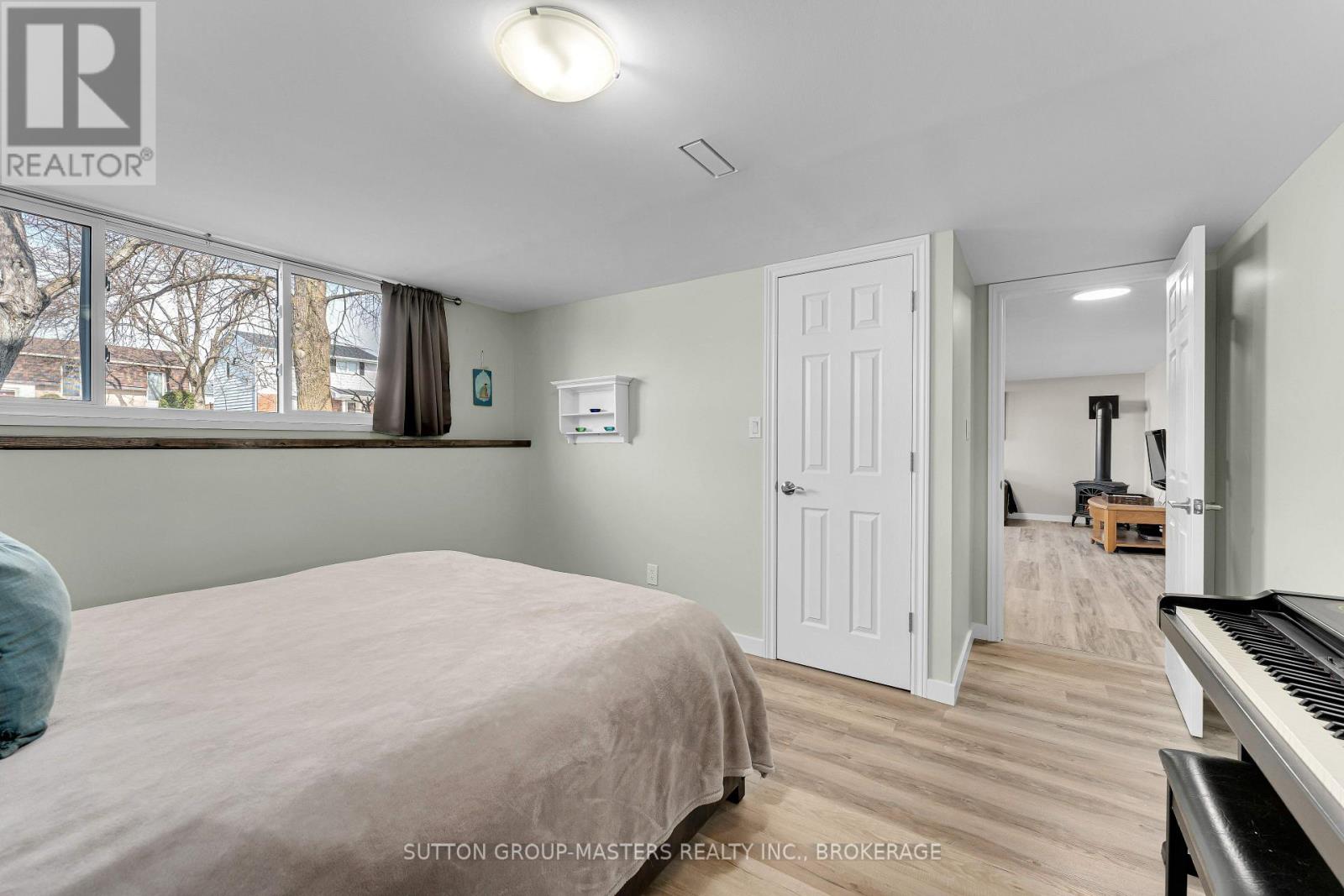 51 Mortensen Drive, Loyalist (Amherstview), Ontario  K7N 1W2 - Photo 39 - X12865898