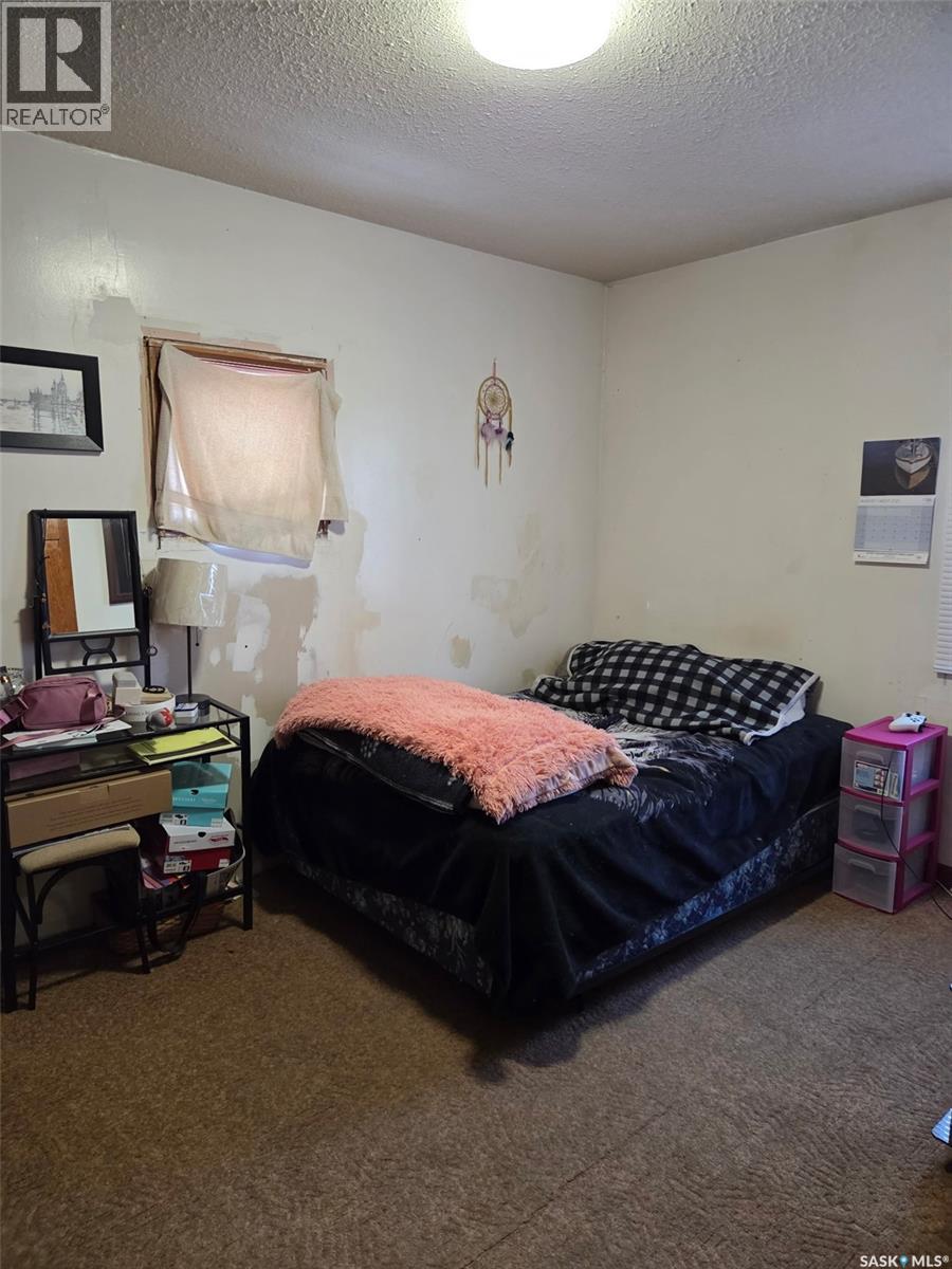 1778 13th Street W, Prince Albert, Saskatchewan  S6V 3K1 - Photo 3 - SK030079