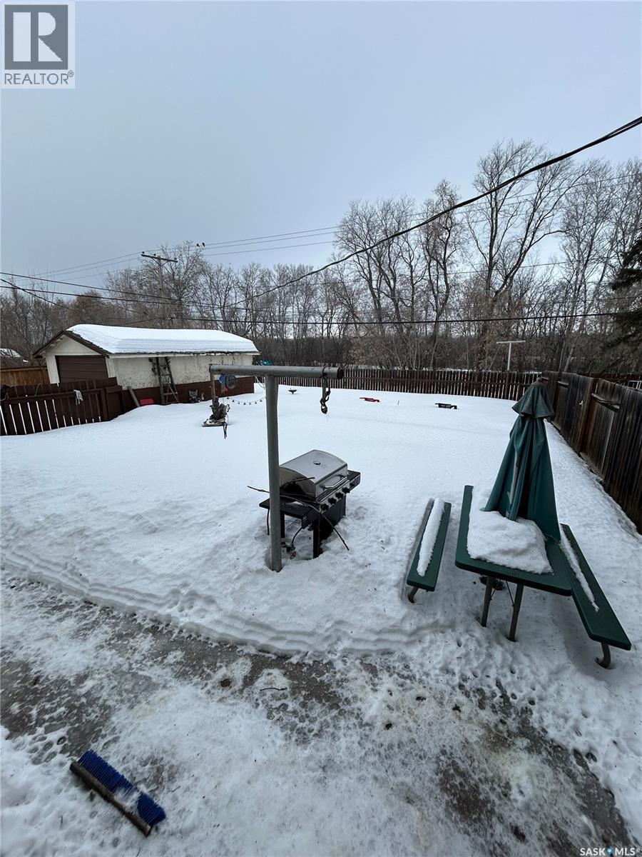 1778 13th Street W, Prince Albert, Saskatchewan  S6V 3K1 - Photo 6 - SK030079