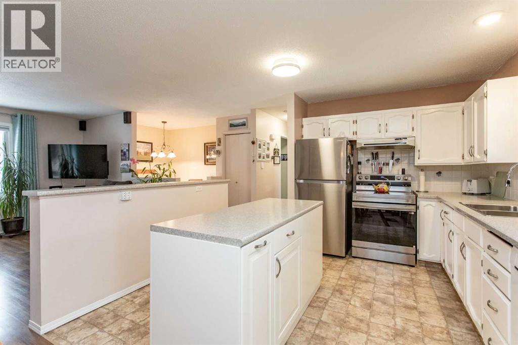 10 Patterson Crescent, Red Deer, Alberta  T4P 1J5 - Photo 11 - A2290413