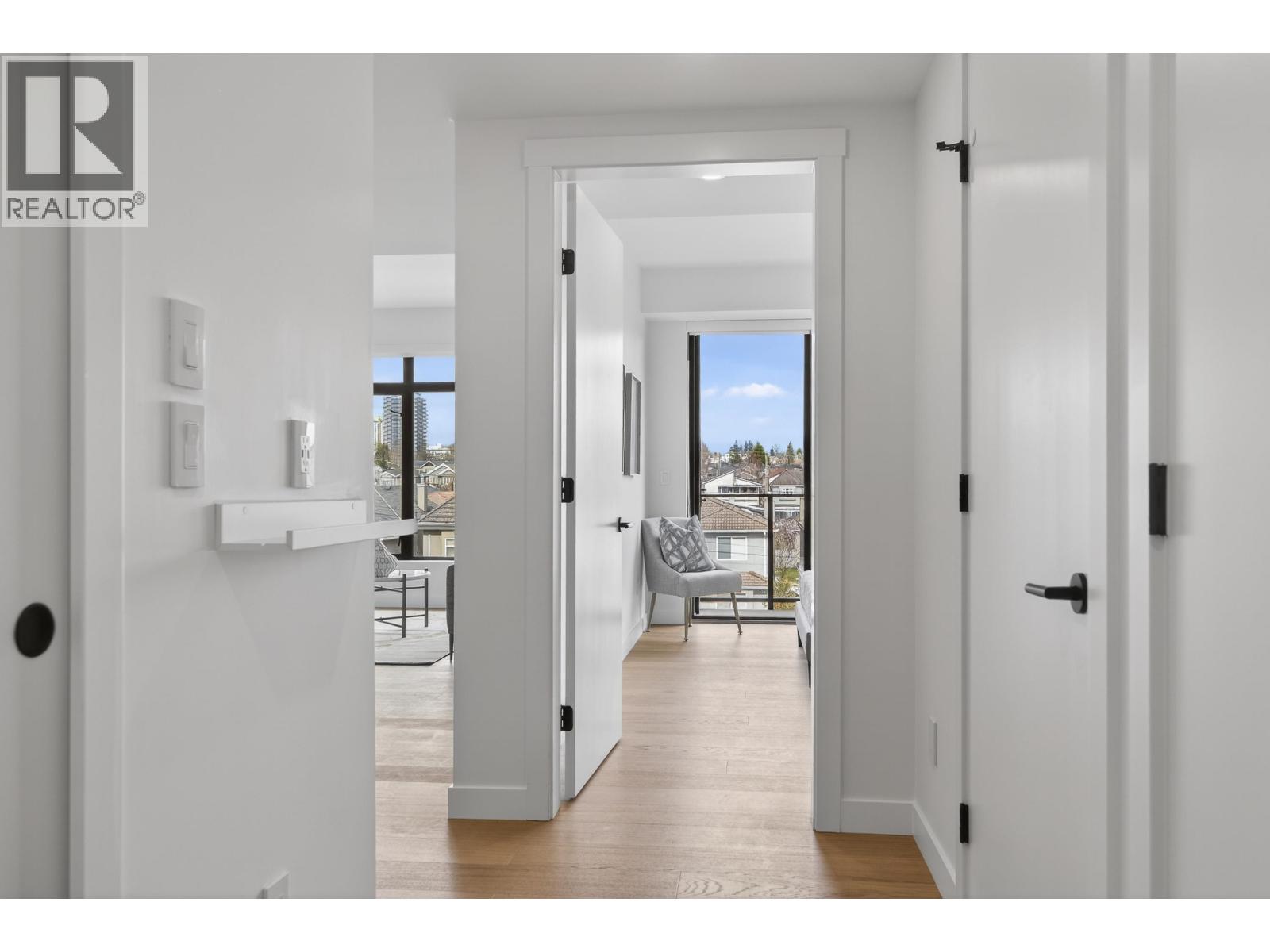 406 6485 Manitoba Street, Vancouver, British Columbia  V5Y 0P7 - Photo 4 - R3089481