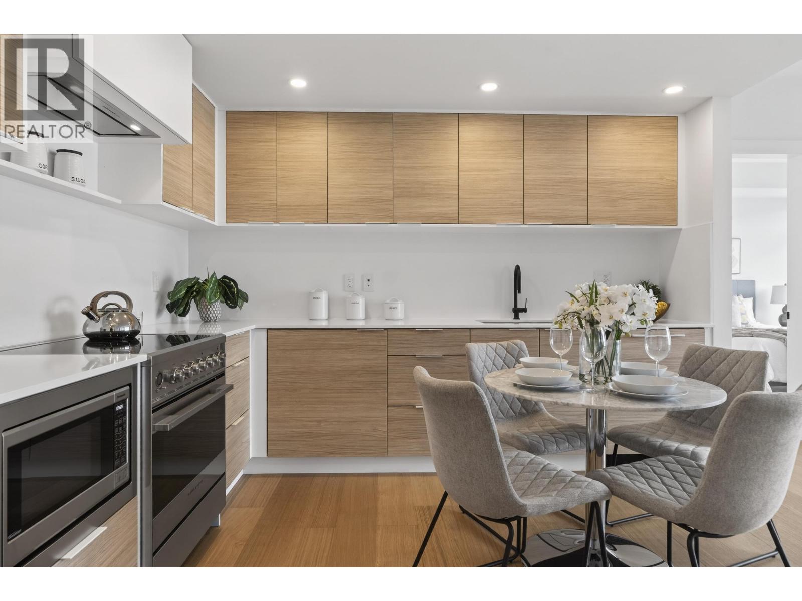 406 6485 Manitoba Street, Vancouver, British Columbia  V5Y 0P7 - Photo 6 - R3089481