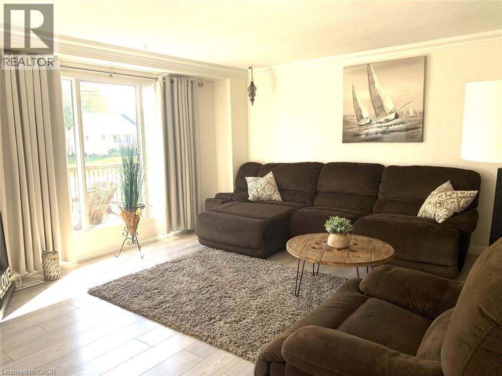 48 Alma Street S, Hagersville, Ontario  N0A 1H0 - Photo 10 - 40800122