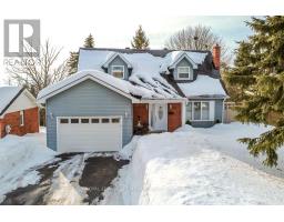 7 MARIPOSA DRIVE, Orillia, Ontario