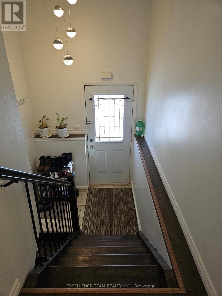 2 Bellamy Street, Cornwall, Ontario  K6J 3K7 - Photo 10 - X12848322