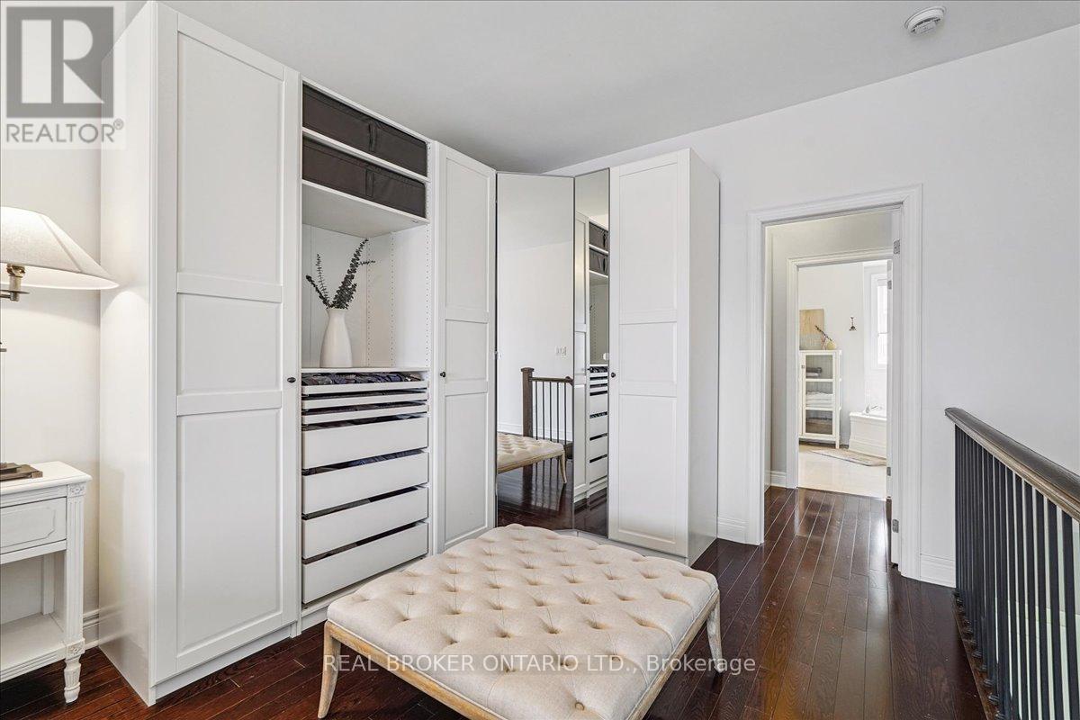 25 Ruby Lang Lane, Toronto, Ontario  M8Z 0B8 - Photo 17 - W12865816