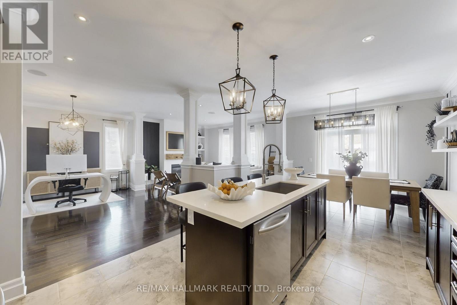 52 Mcechearn Crescent, Caledon, Ontario  L7C 3Y2 - Photo 12 - W12865858