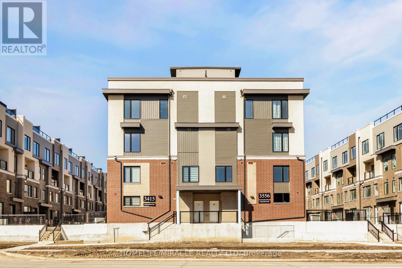 16 - 3415 RIDGEWAY DRIVE, Mississauga, Ontario