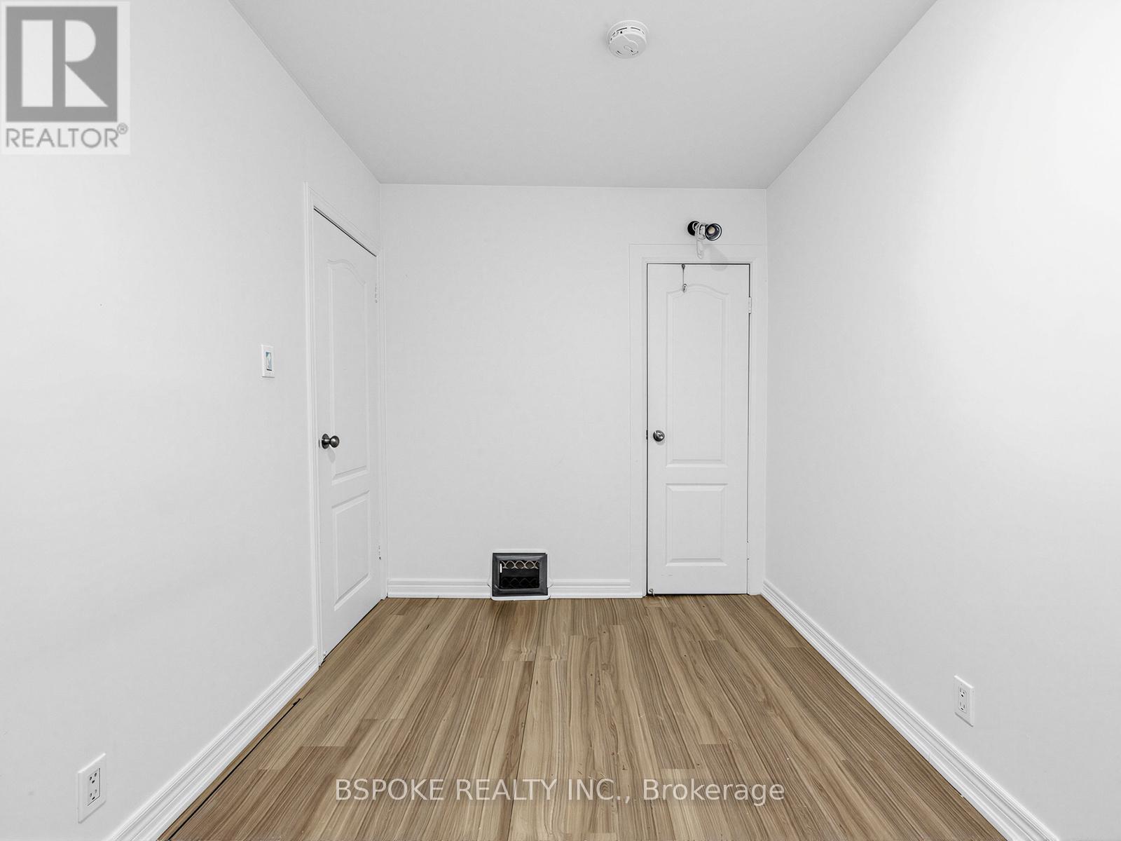 2nd Floor - 142 Silverthorn Avenue, Toronto, Ontario  M6N 3K3 - Photo 16 - W12865914