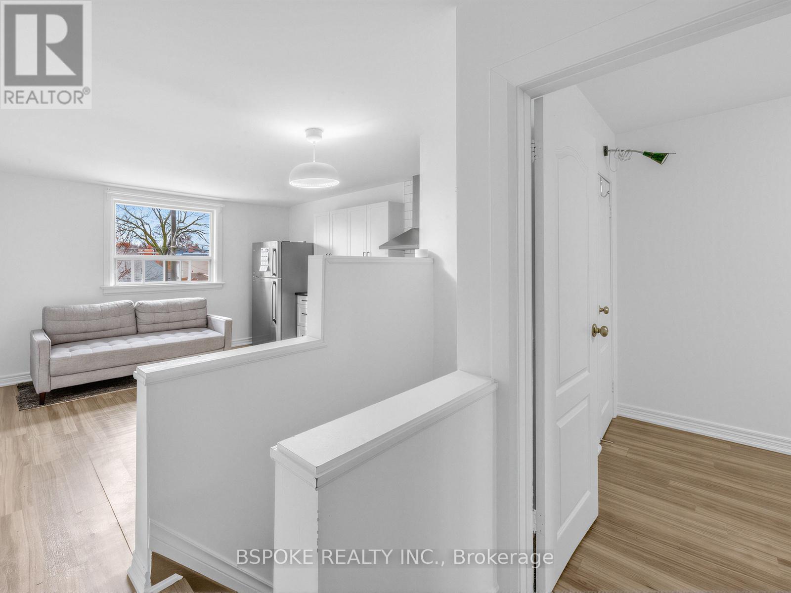 2nd Floor - 142 Silverthorn Avenue, Toronto, Ontario  M6N 3K3 - Photo 19 - W12865914