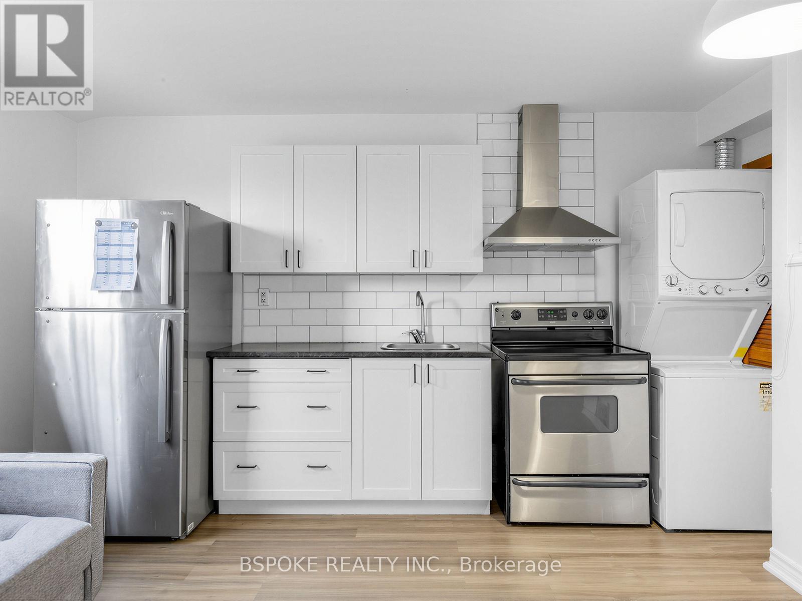 2nd Floor - 142 Silverthorn Avenue, Toronto, Ontario  M6N 3K3 - Photo 6 - W12865914