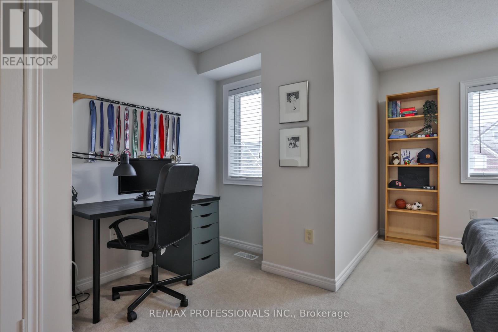 29 Callisto Court, Mississauga, Ontario  L5M 0A1 - Photo 33 - W12865972