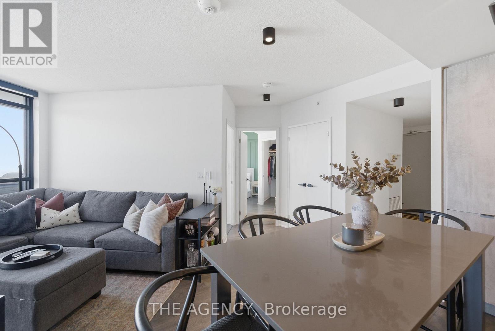 1907 - 30 Gibbs Road, Toronto, Ontario  M9B 0E4 - Photo 7 - W12865982