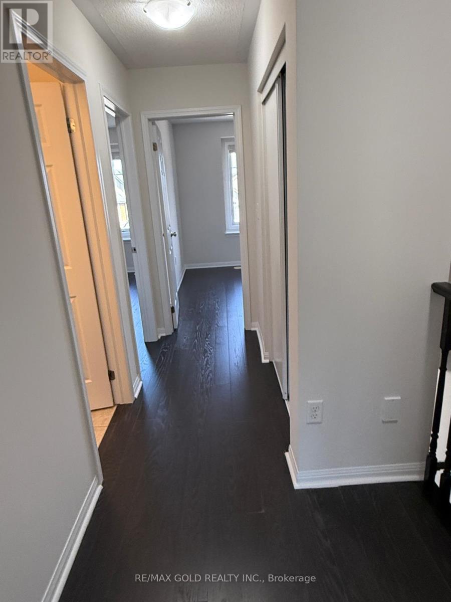 6 Stemford Road, Brampton, Ontario  L7A 0S5 - Photo 12 - W12866084