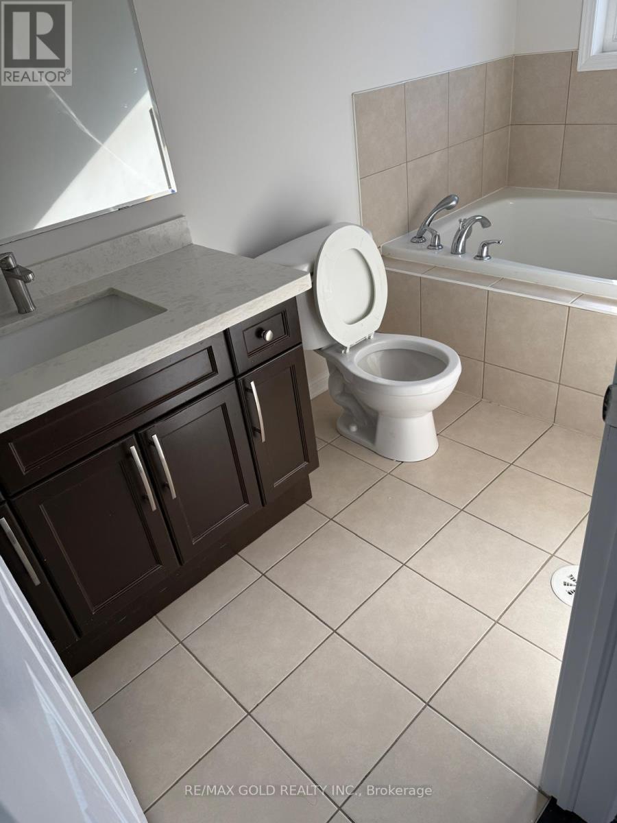 6 Stemford Road, Brampton, Ontario  L7A 0S5 - Photo 18 - W12866084