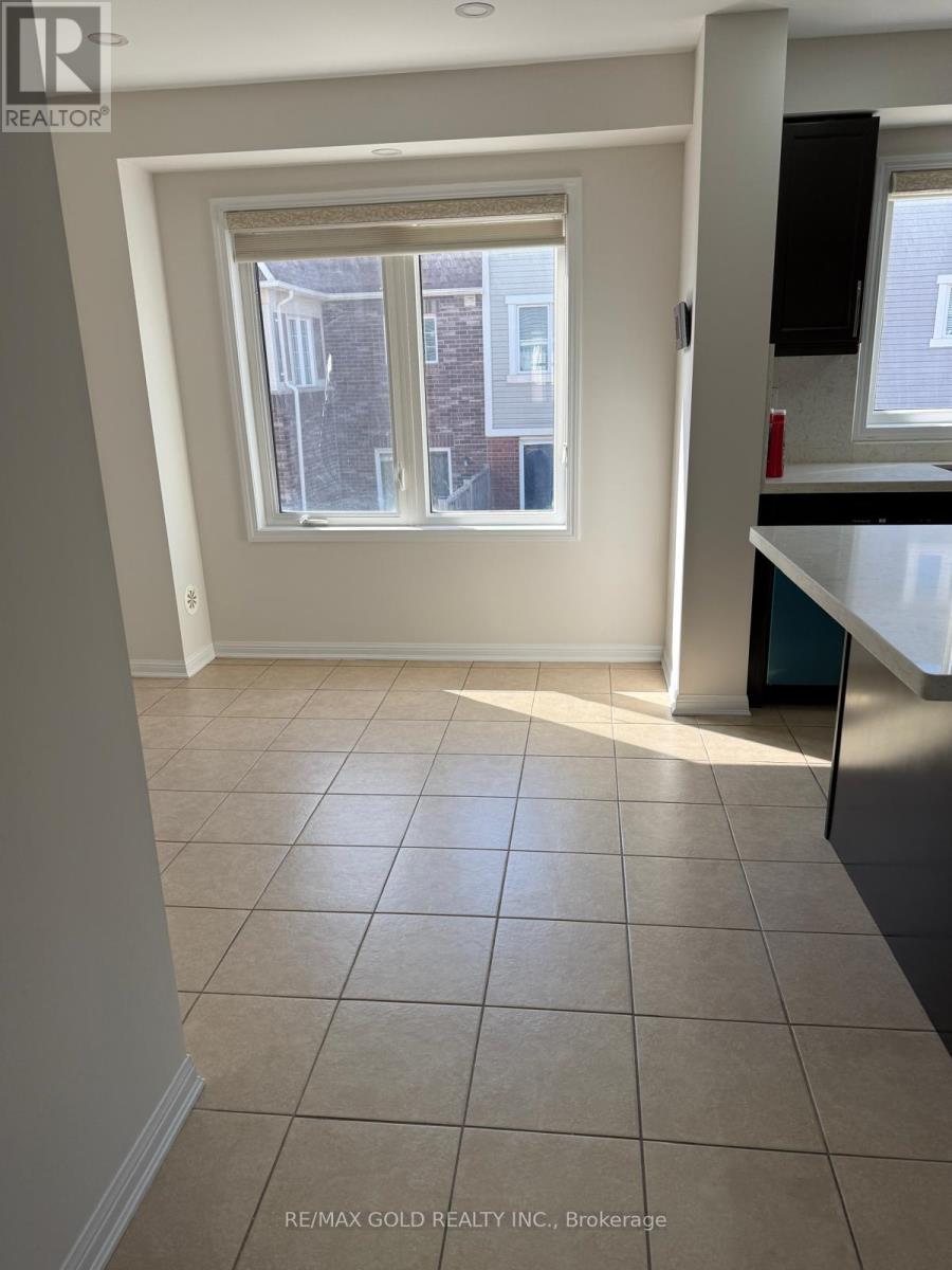 6 Stemford Road, Brampton, Ontario  L7A 0S5 - Photo 9 - W12866084