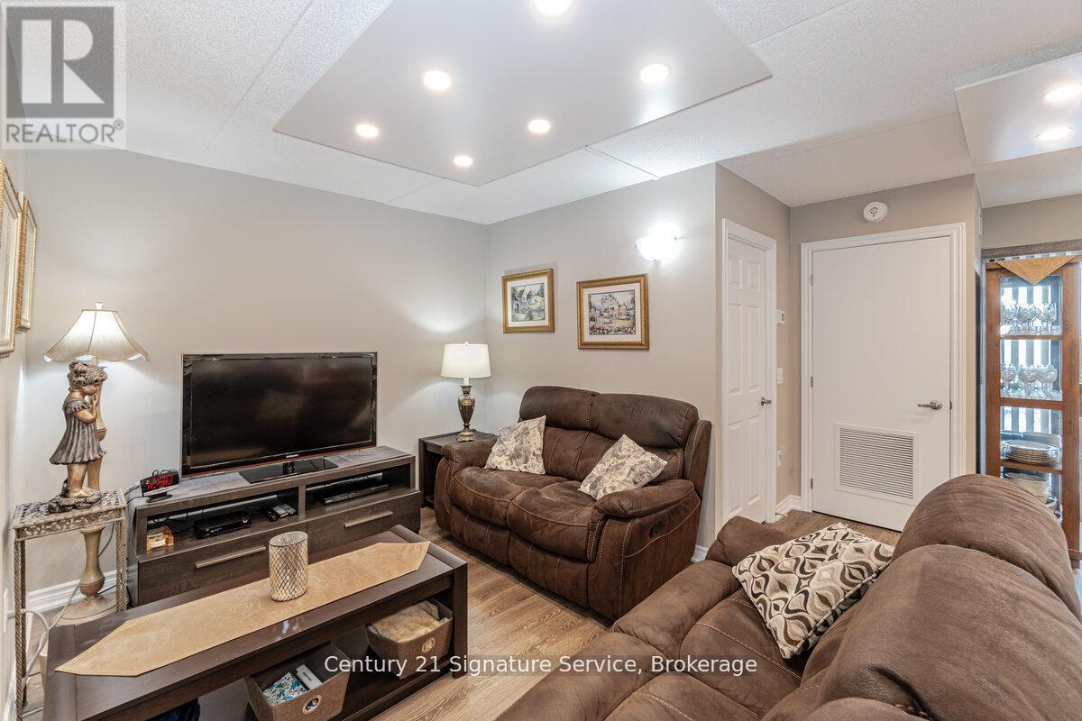 911 - 716 Main Street E, Milton, Ontario  L9T 3P6 - Photo 17 - W12866088