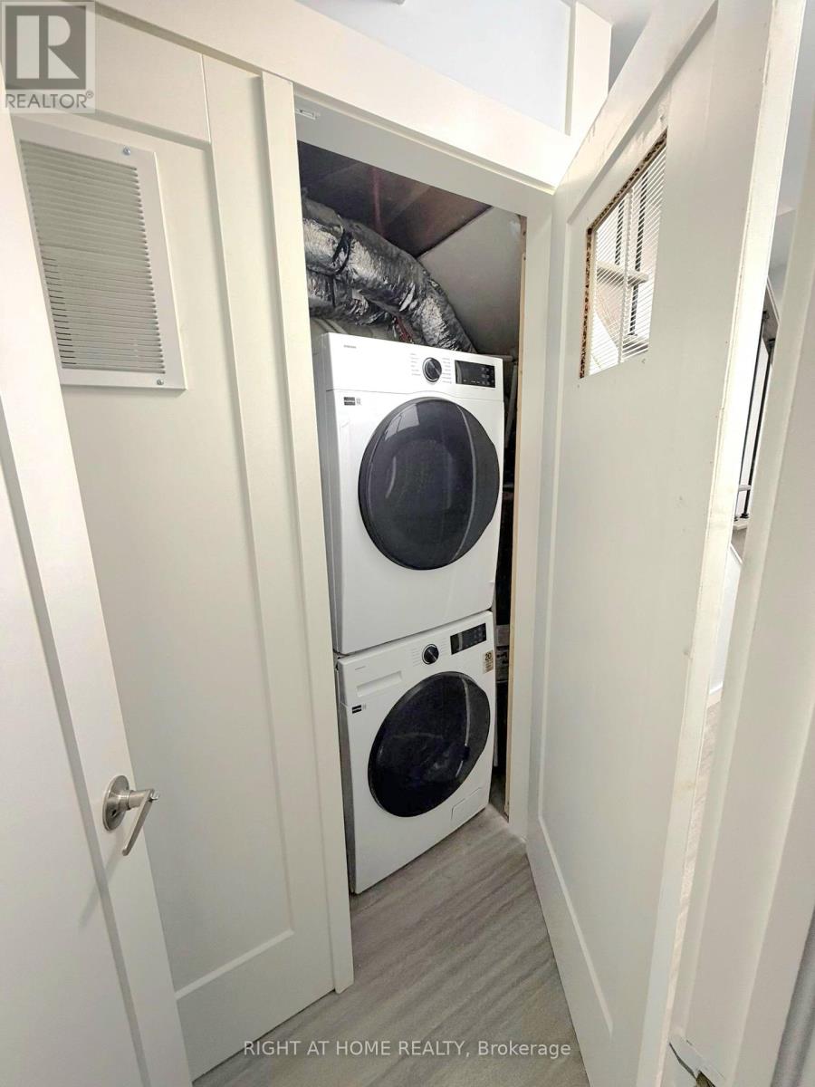 Laneway Suite - 984 Ossington Avenue, Toronto, Ontario  M6G 3V6 - Photo 14 - W12866092