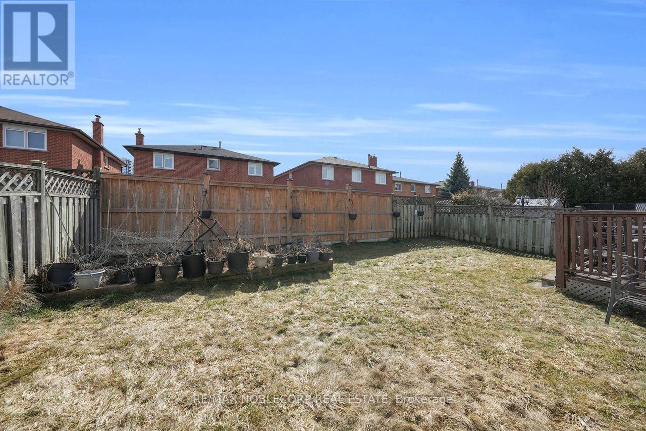 100 Glenn Hawthorne Boulevard S, Mississauga, Ontario  L5R 2K3 - Photo 45 - W12866104