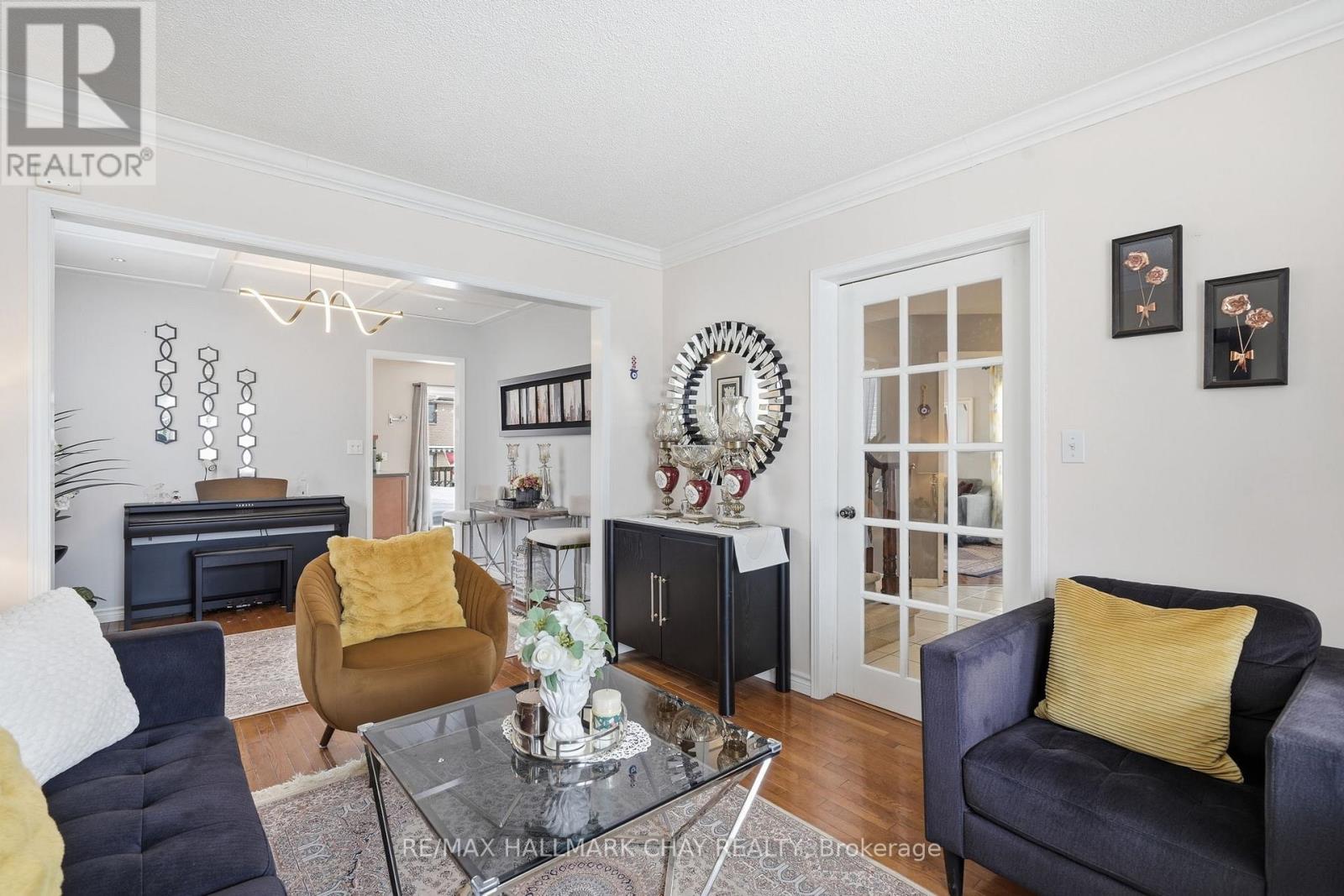 9 Grasett Crescent, Barrie, Ontario  L4N 6Z8 - Photo 17 - S12837102