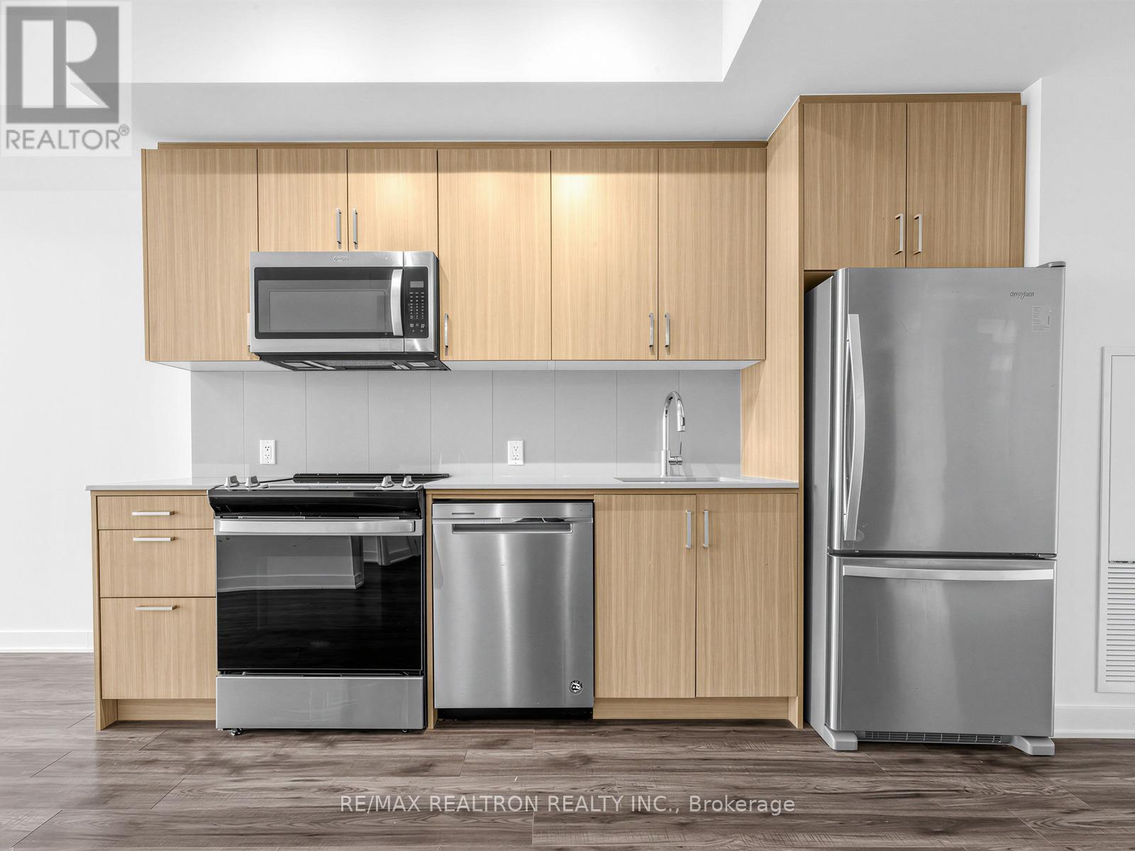 406 - 681 Yonge Street Se, Barrie, Ontario  L4N 4E8 - Photo 14 - S12863020