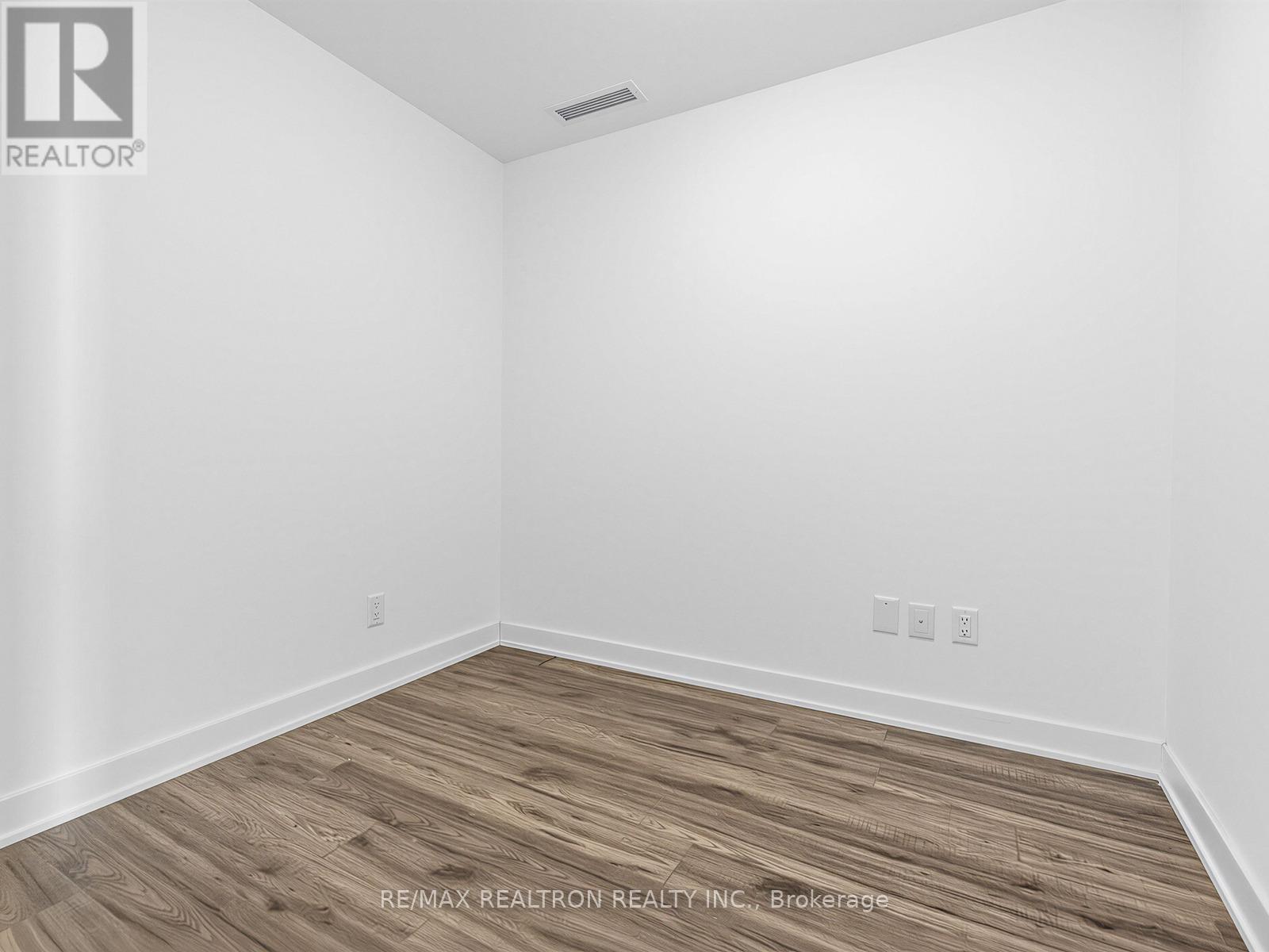 406 - 681 Yonge Street Se, Barrie, Ontario  L4N 4E8 - Photo 6 - S12863020