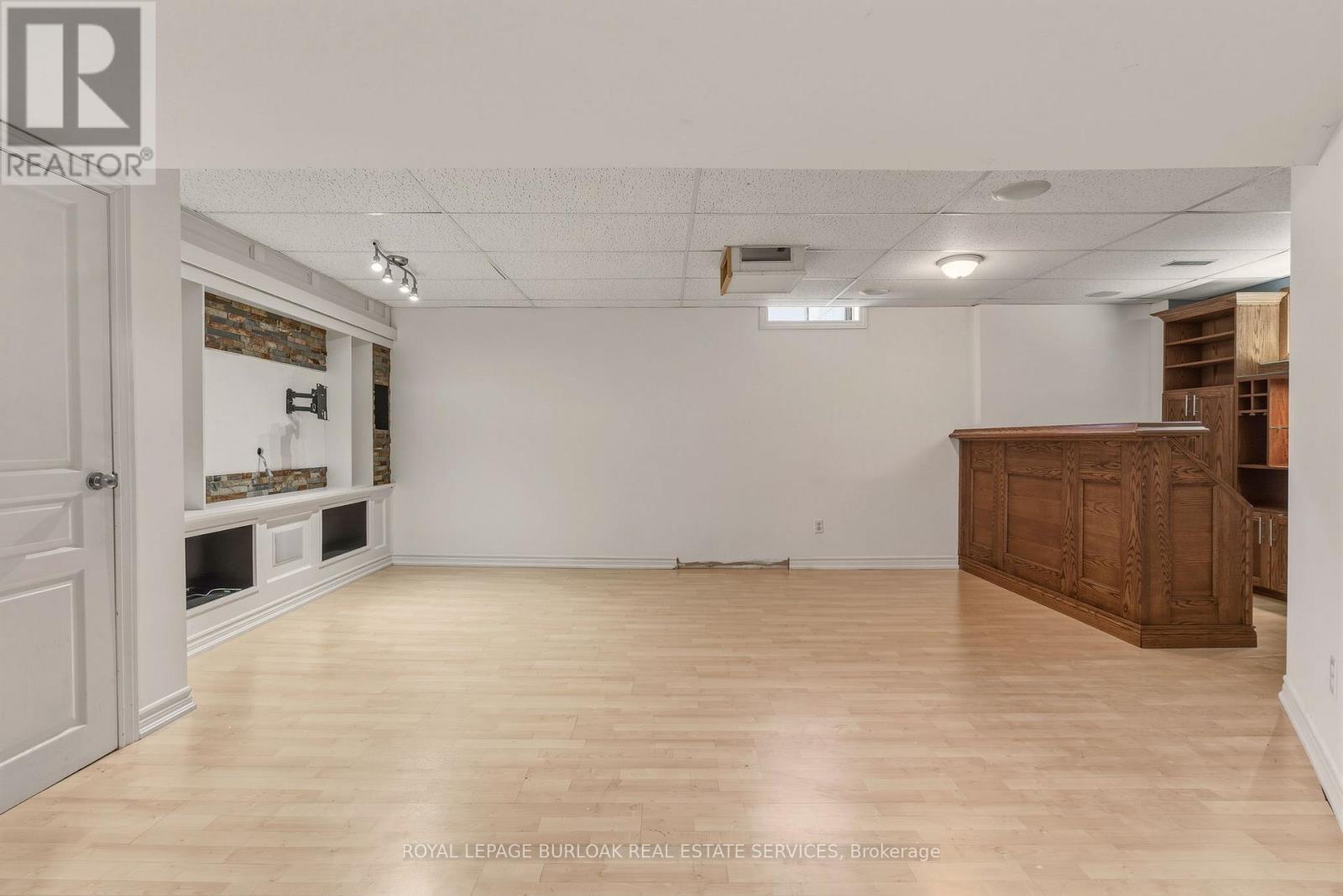 95 Thornlodge Drive, Hamilton, Ontario  L8B 0L9 - Photo 24 - X12865806