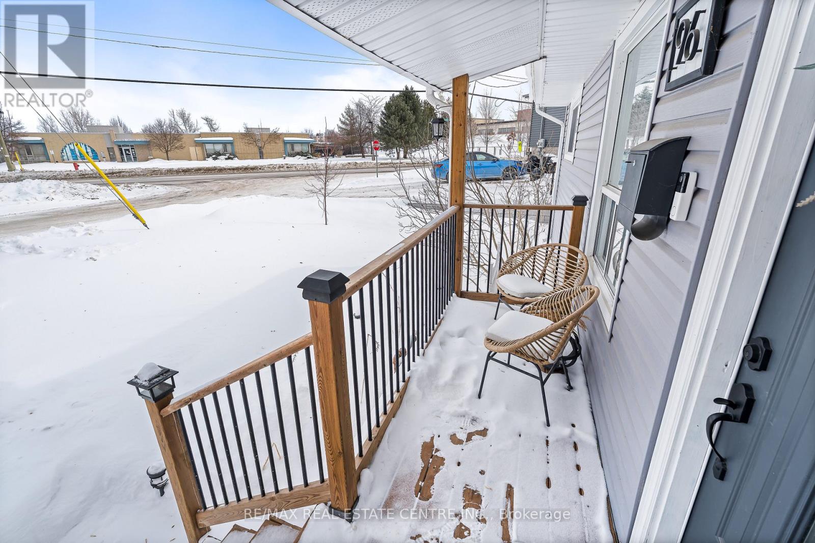 196 Durham Avenue, Cambridge, Ontario  N3H 4H9 - Photo 5 - X12865902