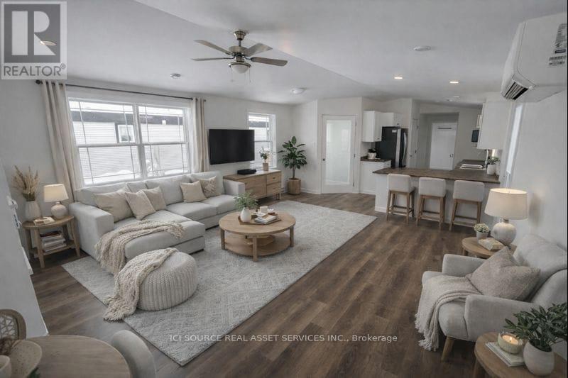 8910 Lynwood Park Private, Ottawa, Ontario  K0A 1V0 - Photo 3 - X12865912