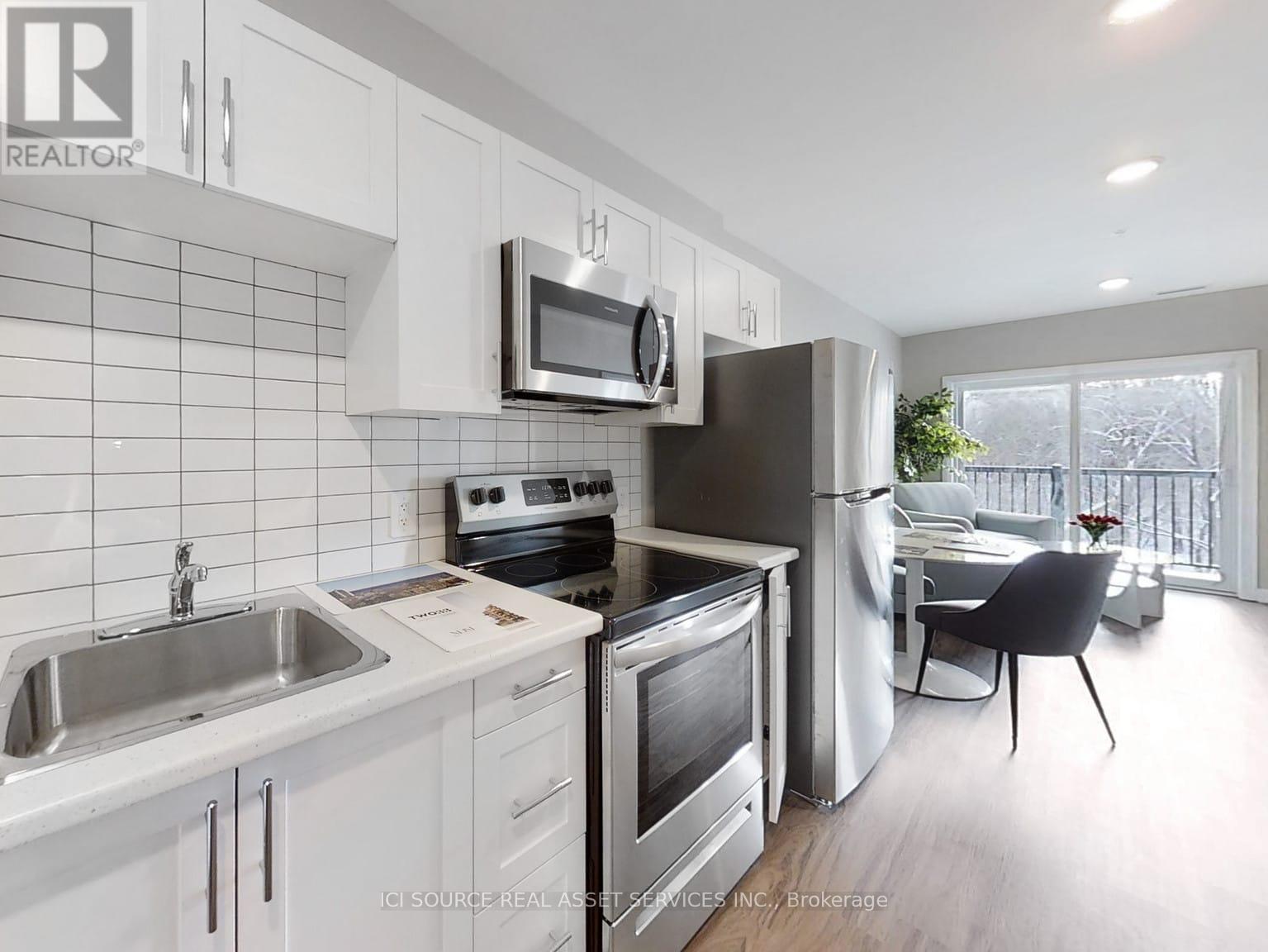 305 - 77 WILLIAM STREET N, Kawartha Lakes, Ontario