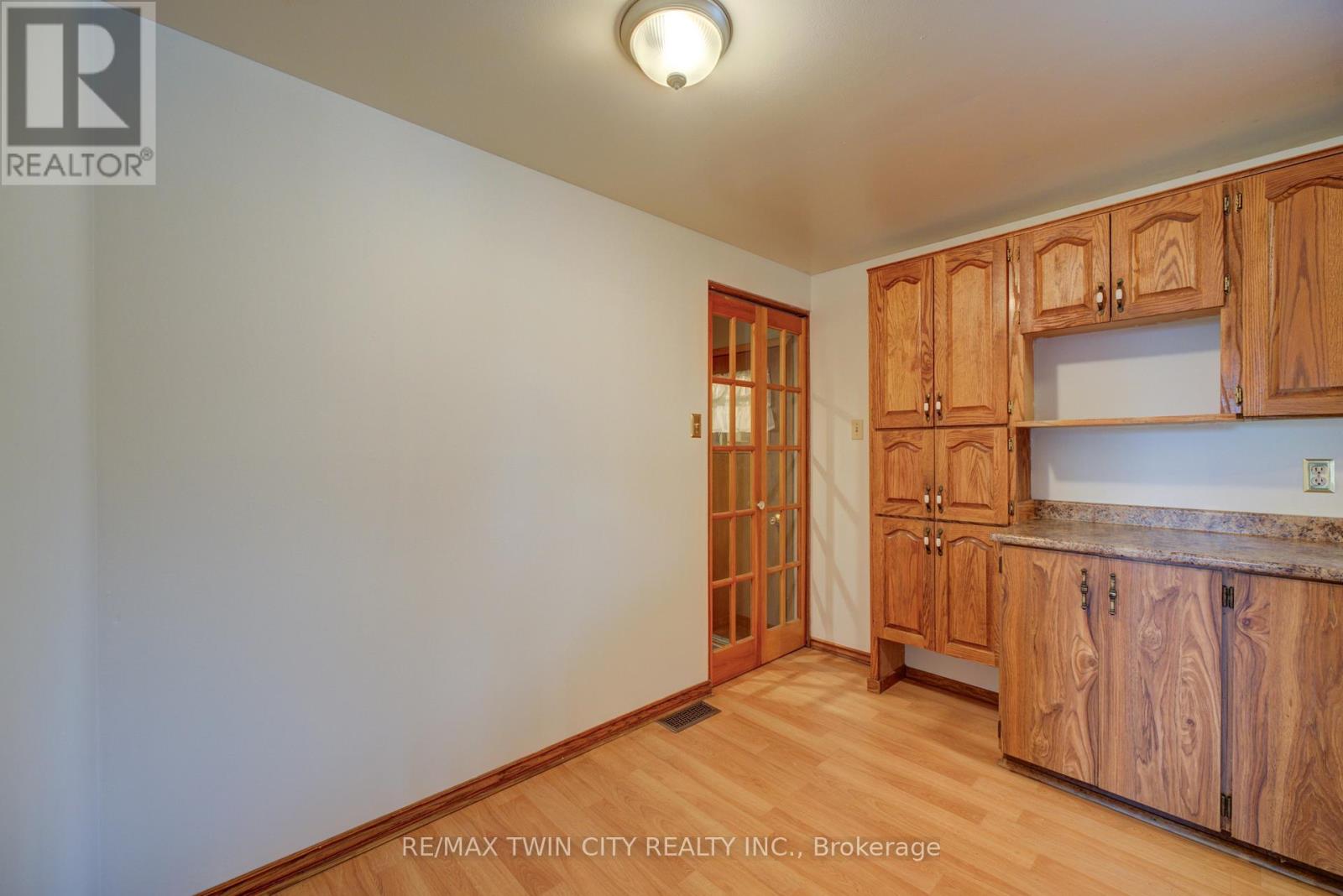 390 Brantwood Park Road, Brantford, Ontario  N3P 1K7 - Photo 12 - X12866062