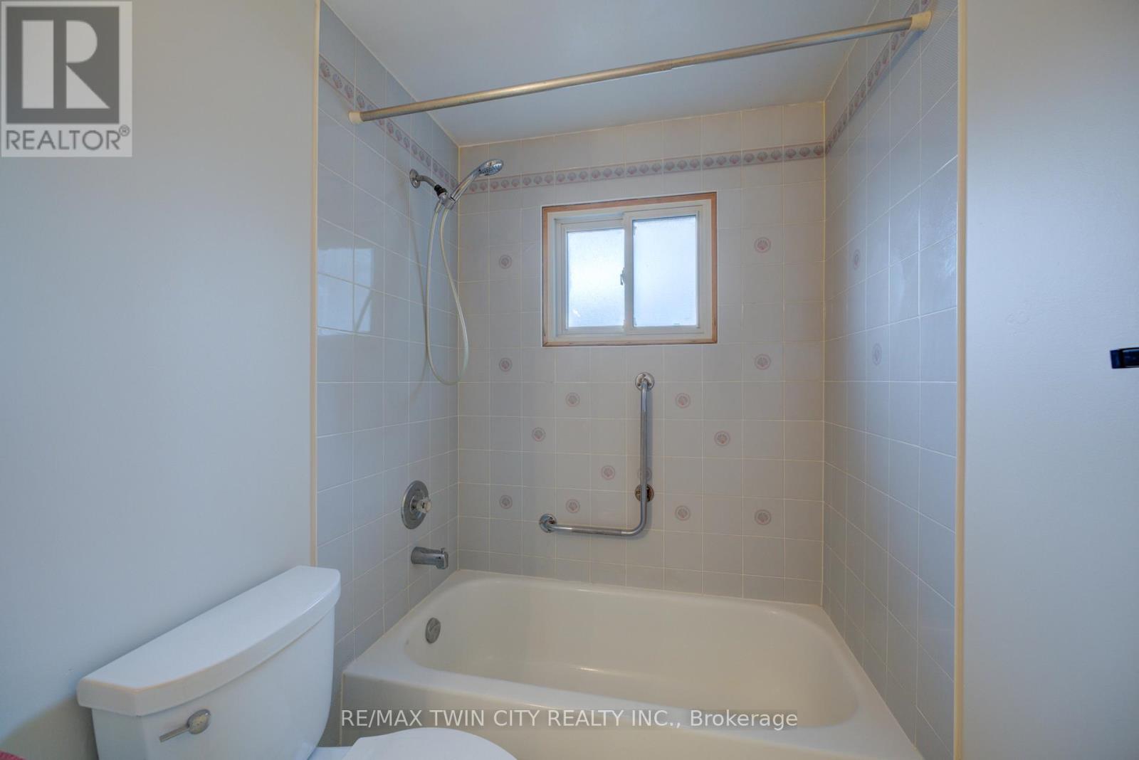 390 Brantwood Park Road, Brantford, Ontario  N3P 1K7 - Photo 14 - X12866062